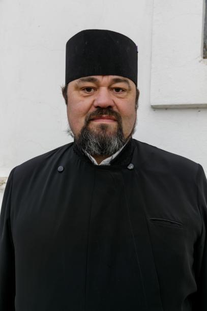 Preot paroh Alexandru Nechita